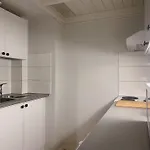 아파트 Nextdoor Host Quiet Work-ready At Kamppi Fast Wifi *