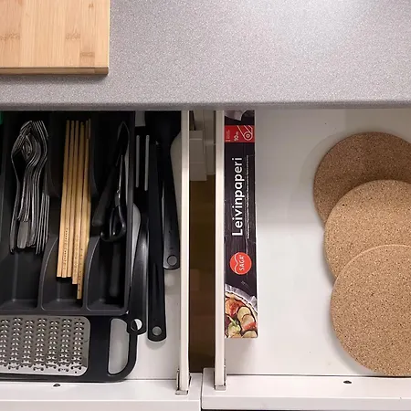 Nextdoor Host Quiet Work-ready At Kamppi Fast Wifi Apartamento Helsínquia