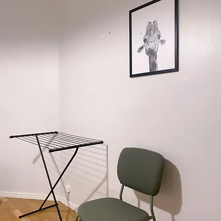 Nextdoor Host Quiet Work-ready At Kamppi Fast Wifi