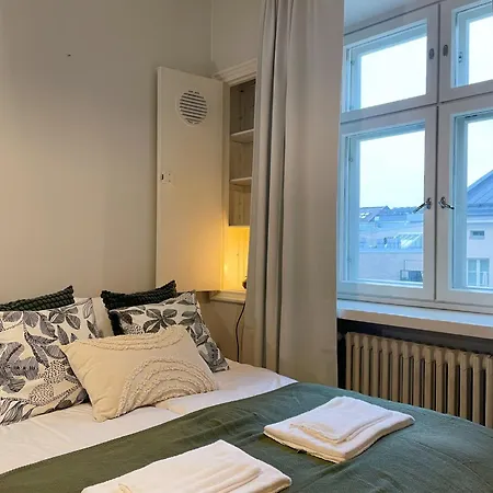 Quiet Kamppi - Fast Wifi - Center شقة *