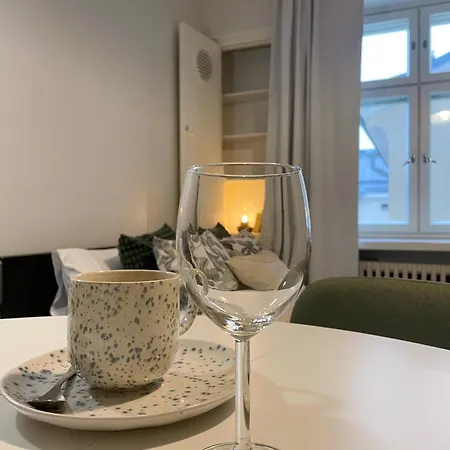 Nextdoor Host Quiet Work-ready At Kamppi Fast Wifi Apartmán Helsinky