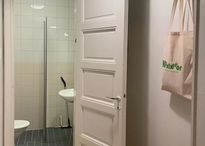 Nextdoor Host Quiet Work-ready At Kamppi Fast Wifi Apartment *
